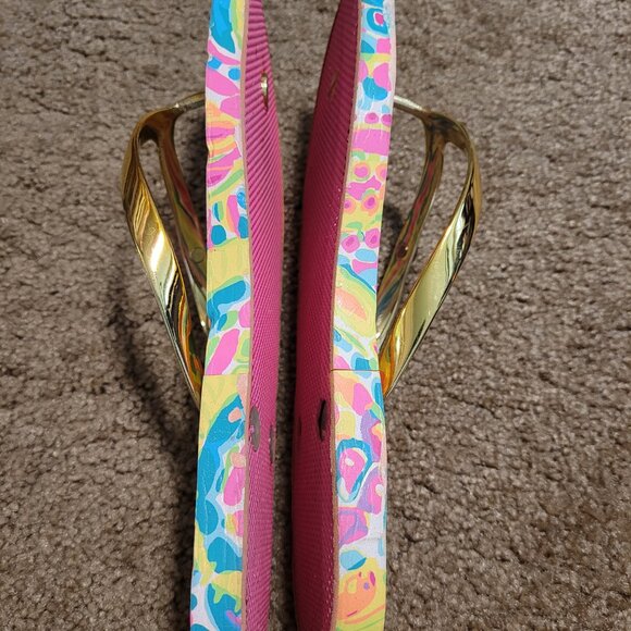 Lilly Pulitzer flip flops, size 6 - Picture 6 of 13